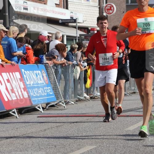 15.09.2024 - PSD Bank Halbmarathon Michael Strokosch http://msf.ph/oto/7064744 15.09.2024 11:55:36 Ziel 705, 1248, 1517, 1660, 1891, 2019, 2217, 2794, 2837, 3001 meine-sportfotos.de