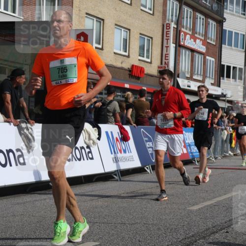 15.09.2024 - PSD Bank Halbmarathon Michael Strokosch http://msf.ph/oto/7064759 15.09.2024 11:55:38 Ziel 705, 1248, 1517, 1660, 1891, 2019, 2217, 2794, 2837, 3001 meine-sportfotos.de