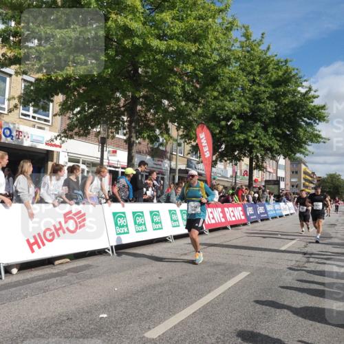 15.09.2024 - PSD Bank Halbmarathon Miley Keyser http://msf.ph/oto/7064795 15.09.2024 12:15:09 Ziel 798, 1544, 1950, 1964, 2091, 2118, 2522, 2530, 3000, 3052, 3078, 3080, 3168, 3170 meine-sportfotos.de