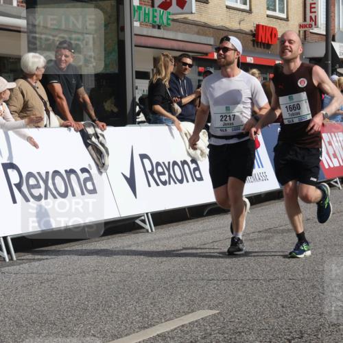 15.09.2024 - PSD Bank Halbmarathon Michael Strokosch http://msf.ph/oto/7064800 15.09.2024 11:55:44 Ziel 705, 1248, 1517, 1660, 1891, 2172, 2181, 2217, 2716, 2853, 3001, 3150 meine-sportfotos.de