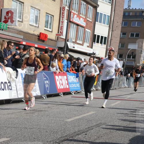 15.09.2024 - PSD Bank Halbmarathon Michael Strokosch http://msf.ph/oto/7064833 15.09.2024 11:55:49 Ziel 705, 1061, 1248, 1586, 1660, 1891, 2172, 2181, 2217, 2716, 2853, 3001, 3150 meine-sportfotos.de