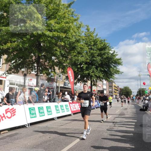 15.09.2024 - PSD Bank Halbmarathon Miley Keyser http://msf.ph/oto/7064838 15.09.2024 12:15:11 Ziel 1544, 1950, 1964, 2091, 2118, 2522, 2530, 3000, 3052, 3078, 3080, 3170 meine-sportfotos.de