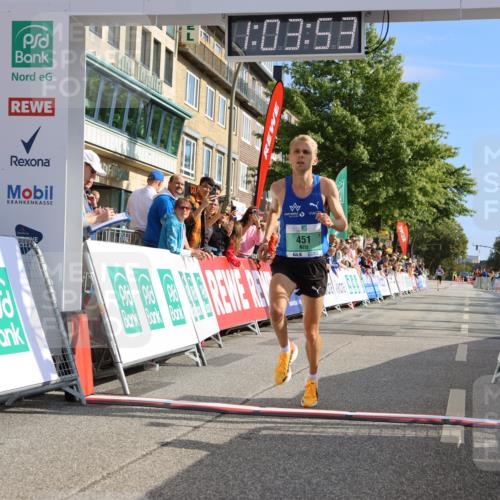 15.09.2024 - PSD Bank Halbmarathon Strokosch-Dieckow http://msf.ph/oto/7064858 15.09.2024 11:04:44 Ziel 451 meine-sportfotos.de