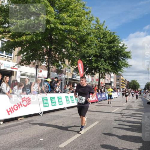 15.09.2024 - PSD Bank Halbmarathon Miley Keyser http://msf.ph/oto/7064865 15.09.2024 12:15:13 Ziel 1950, 1964, 2091, 2118, 2258, 2522, 2530, 3078, 3079, 3080, 3170, 3375, 3376 meine-sportfotos.de