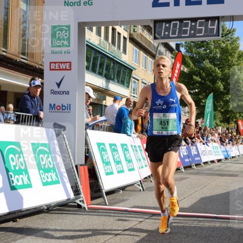 15.09.2024 - PSD Bank Halbmarathon Strokosch-Dieckow http://msf.ph/oto/7064870 15.09.2024 11:04:45 Ziel 451 meine-sportfotos.de
