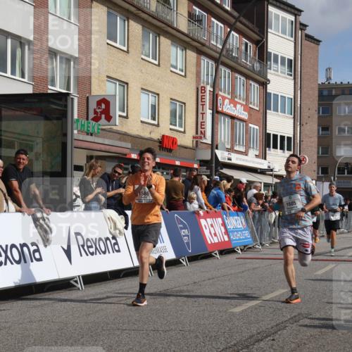 15.09.2024 - PSD Bank Halbmarathon Michael Strokosch http://msf.ph/oto/7064874 15.09.2024 11:55:58 Ziel 1061, 1586, 1605, 1679, 1946, 2145, 2172, 2181, 2716, 2853, 3150 meine-sportfotos.de