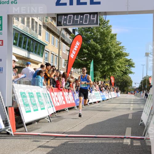 15.09.2024 - PSD Bank Halbmarathon Strokosch-Dieckow http://msf.ph/oto/7064885 15.09.2024 11:04:55 Ziel 451, 453 meine-sportfotos.de
