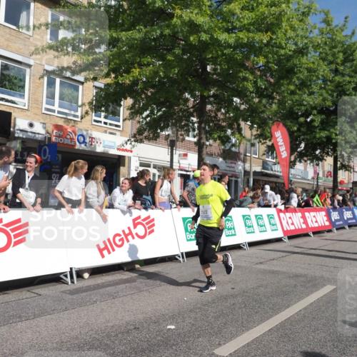 15.09.2024 - PSD Bank Halbmarathon Miley Keyser http://msf.ph/oto/7064888 15.09.2024 12:15:16 Ziel 1964, 2091, 2097, 2118, 2234, 2258, 2522, 3078, 3079, 3080, 3170, 3353, 3375, 3376, 3548 meine-sportfotos.de