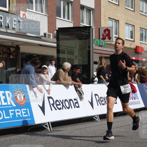 15.09.2024 - PSD Bank Halbmarathon Michael Strokosch http://msf.ph/oto/7064920 15.09.2024 11:56:04 Ziel 769, 1061, 1586, 1605, 1679, 1946, 1974, 2145 meine-sportfotos.de