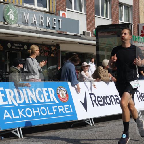15.09.2024 - PSD Bank Halbmarathon Michael Strokosch http://msf.ph/oto/7064922 15.09.2024 11:56:04 Ziel 769, 1061, 1586, 1605, 1679, 1946, 1974, 2145 meine-sportfotos.de