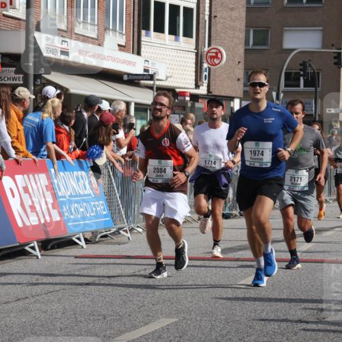 15.09.2024 - PSD Bank Halbmarathon Michael Strokosch http://msf.ph/oto/7064967 15.09.2024 11:56:11 Ziel 769, 1445, 1502, 1679, 1714, 1730, 1946, 1974, 2035, 2084, 2145, 2171, 2822 meine-sportfotos.de