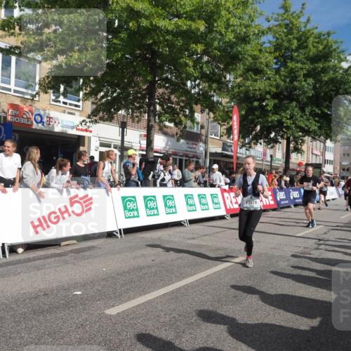 15.09.2024 - PSD Bank Halbmarathon Miley Keyser http://msf.ph/oto/7064976 15.09.2024 12:15:21 Ziel 1964, 2091, 2097, 2118, 2234, 2258, 2522, 3078, 3079, 3080, 3170, 3353, 3375, 3376, 3548 meine-sportfotos.de