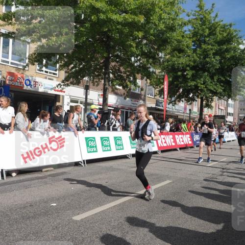 15.09.2024 - PSD Bank Halbmarathon Miley Keyser http://msf.ph/oto/7064980 15.09.2024 12:15:21 Ziel 1964, 2091, 2097, 2118, 2234, 2258, 2522, 3078, 3079, 3080, 3170, 3353, 3375, 3376, 3548 meine-sportfotos.de