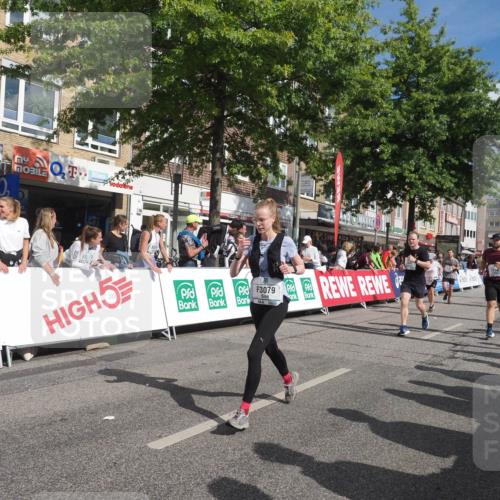 15.09.2024 - PSD Bank Halbmarathon Miley Keyser http://msf.ph/oto/7064984 15.09.2024 12:15:21 Ziel 1964, 2091, 2097, 2118, 2234, 2258, 2522, 3078, 3079, 3080, 3170, 3353, 3375, 3376, 3548 meine-sportfotos.de