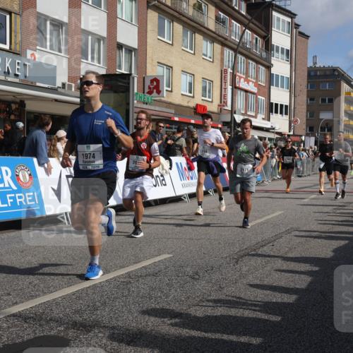 15.09.2024 - PSD Bank Halbmarathon Michael Strokosch http://msf.ph/oto/7064988 15.09.2024 11:56:14 Ziel 769, 1445, 1502, 1707, 1714, 1730, 1946, 1974, 2035, 2084, 2171, 2822 meine-sportfotos.de