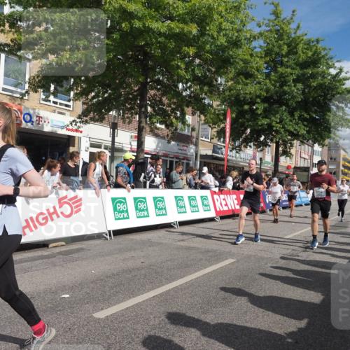 15.09.2024 - PSD Bank Halbmarathon Miley Keyser http://msf.ph/oto/7064989 15.09.2024 12:15:22 Ziel 1964, 2091, 2097, 2118, 2234, 2258, 2522, 3078, 3079, 3080, 3170, 3353, 3375, 3376, 3548 meine-sportfotos.de