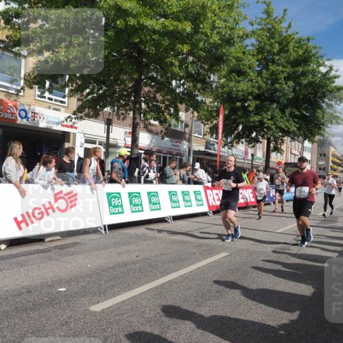 15.09.2024 - PSD Bank Halbmarathon Miley Keyser http://msf.ph/oto/7064999 15.09.2024 12:15:22 Ziel 1964, 2091, 2097, 2118, 2234, 2258, 2522, 3078, 3079, 3080, 3170, 3353, 3375, 3376, 3548 meine-sportfotos.de