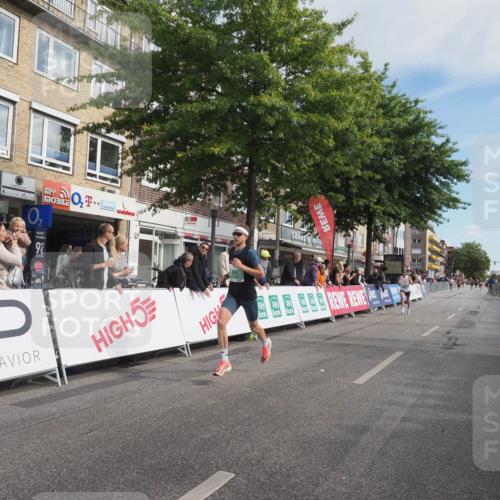 15.09.2024 - PSD Bank Halbmarathon Miley Keyser http://msf.ph/oto/7065015 15.09.2024 11:14:19 Ziel 406, 417, 421, 544, 568, 589, 613, 848 meine-sportfotos.de