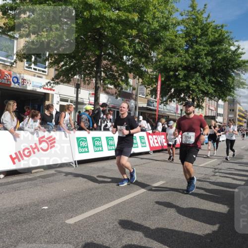 15.09.2024 - PSD Bank Halbmarathon Miley Keyser http://msf.ph/oto/7065017 15.09.2024 12:15:23 Ziel 1964, 2091, 2097, 2118, 2234, 2258, 2522, 3078, 3079, 3080, 3170, 3353, 3375, 3376, 3548 meine-sportfotos.de