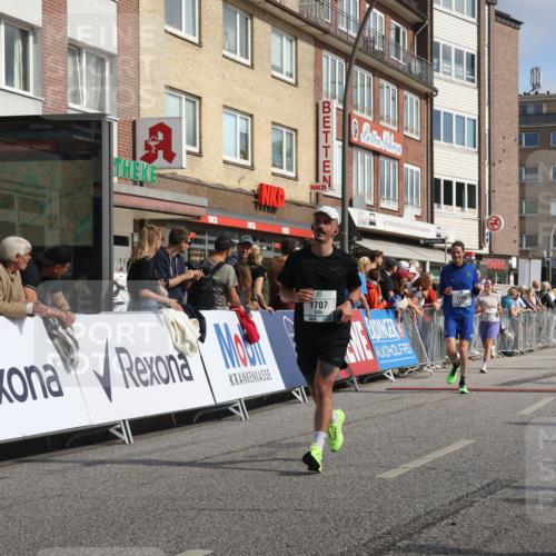 15.09.2024 - PSD Bank Halbmarathon Michael Strokosch http://msf.ph/oto/7065052 15.09.2024 11:56:22 Ziel 1445, 1502, 1690, 1700, 1706, 1707, 1714, 1730, 1974, 2035, 2084, 2171, 2822, 2900 meine-sportfotos.de