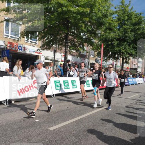 15.09.2024 - PSD Bank Halbmarathon Miley Keyser http://msf.ph/oto/7065055 15.09.2024 12:15:25 Ziel 1964, 2097, 2234, 2258, 2522, 3078, 3079, 3080, 3170, 3353, 3375, 3376, 3548 meine-sportfotos.de