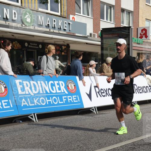 15.09.2024 - PSD Bank Halbmarathon Michael Strokosch http://msf.ph/oto/7065061 15.09.2024 11:56:24 Ziel 1445, 1502, 1690, 1700, 1706, 1707, 1714, 1730, 1974, 2035, 2084, 2171, 2822, 2900 meine-sportfotos.de