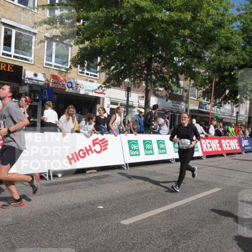 15.09.2024 - PSD Bank Halbmarathon Miley Keyser http://msf.ph/oto/7065082 15.09.2024 12:15:26 Ziel 1964, 2097, 2234, 2258, 3078, 3079, 3080, 3170, 3186, 3353, 3375, 3376, 3548 meine-sportfotos.de