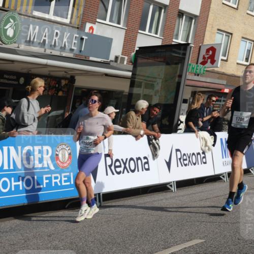 15.09.2024 - PSD Bank Halbmarathon Michael Strokosch http://msf.ph/oto/7065091 15.09.2024 11:56:27 Ziel 1327, 1445, 1502, 1690, 1700, 1706, 1707, 1730, 1973, 2035, 2494, 2822, 2900 meine-sportfotos.de