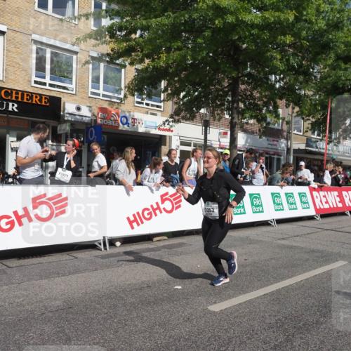 15.09.2024 - PSD Bank Halbmarathon Miley Keyser http://msf.ph/oto/7065100 15.09.2024 12:15:27 Ziel 1964, 2097, 2234, 2258, 3078, 3079, 3080, 3170, 3186, 3353, 3375, 3376, 3548 meine-sportfotos.de