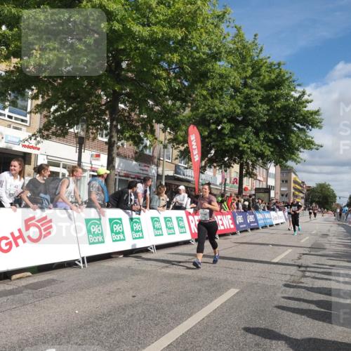 15.09.2024 - PSD Bank Halbmarathon Miley Keyser http://msf.ph/oto/7065121 15.09.2024 12:15:34 Ziel 2097, 2234, 2258, 2318, 3079, 3186, 3353, 3375, 3376, 3548 meine-sportfotos.de