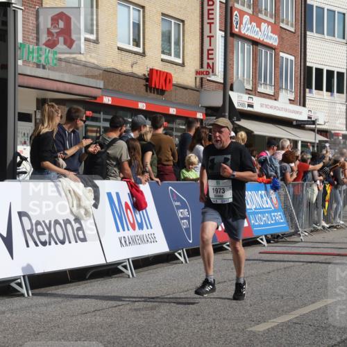 15.09.2024 - PSD Bank Halbmarathon Michael Strokosch http://msf.ph/oto/7065122 15.09.2024 11:56:32 Ziel 775, 787, 1327, 1690, 1700, 1706, 1707, 1859, 1973, 2494, 2879, 2900 meine-sportfotos.de