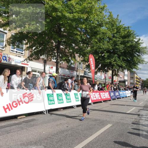 15.09.2024 - PSD Bank Halbmarathon Miley Keyser http://msf.ph/oto/7065126 15.09.2024 12:15:35 Ziel 2097, 2234, 2318, 3186, 3353, 3375, 3548 meine-sportfotos.de