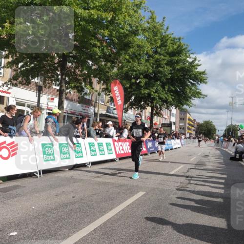 15.09.2024 - PSD Bank Halbmarathon Miley Keyser http://msf.ph/oto/7065179 15.09.2024 12:15:38 Ziel 2007, 2234, 2318, 3186 meine-sportfotos.de