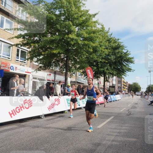 15.09.2024 - PSD Bank Halbmarathon Miley Keyser http://msf.ph/oto/7065186 15.09.2024 11:14:34 Ziel 412, 540, 544, 564, 565, 568, 570, 589, 613, 845, 848 meine-sportfotos.de