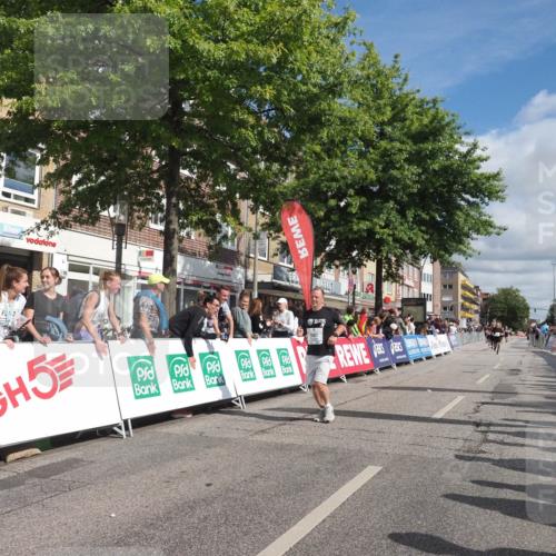 15.09.2024 - PSD Bank Halbmarathon Miley Keyser http://msf.ph/oto/7065196 15.09.2024 12:15:40 Ziel 2007, 2055, 2318, 3186 meine-sportfotos.de