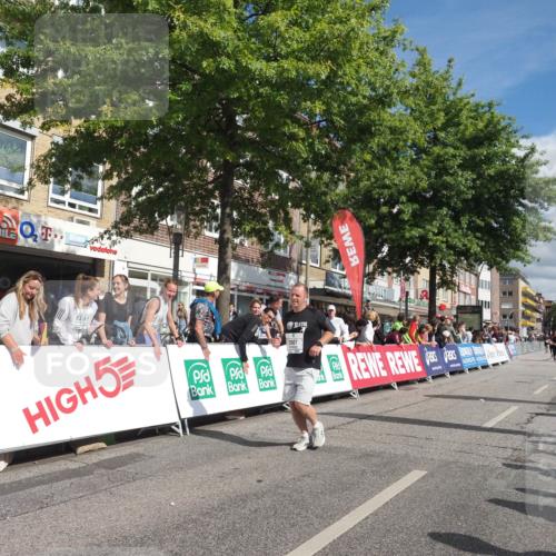 15.09.2024 - PSD Bank Halbmarathon Miley Keyser http://msf.ph/oto/7065211 15.09.2024 12:15:41 Ziel 2007, 2055, 2318, 3186 meine-sportfotos.de