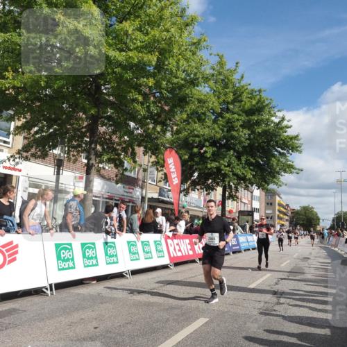 15.09.2024 - PSD Bank Halbmarathon Miley Keyser http://msf.ph/oto/7065229 15.09.2024 12:15:49 Ziel 985, 2007, 2055, 2123, 2289, 2294, 2318, 3509 meine-sportfotos.de