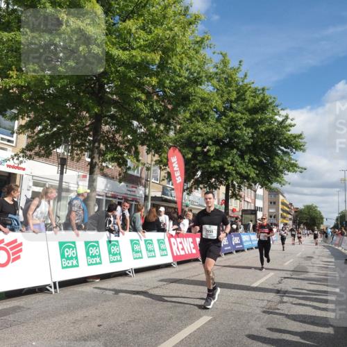 15.09.2024 - PSD Bank Halbmarathon Miley Keyser http://msf.ph/oto/7065234 15.09.2024 12:15:49 Ziel 985, 2007, 2055, 2123, 2289, 2294, 2318, 3509 meine-sportfotos.de