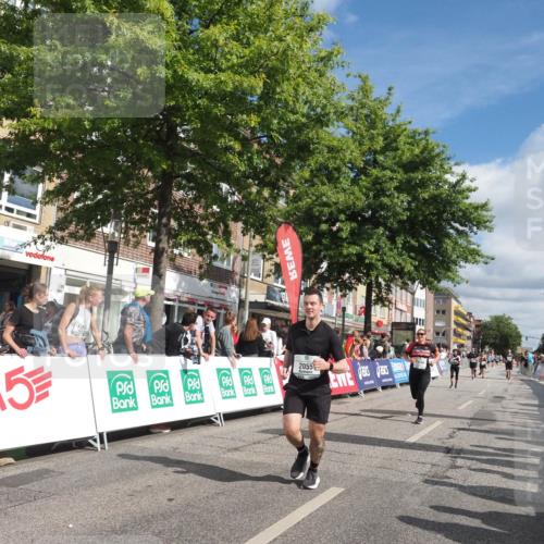 15.09.2024 - PSD Bank Halbmarathon Miley Keyser http://msf.ph/oto/7065243 15.09.2024 12:15:49 Ziel 985, 2007, 2055, 2123, 2289, 2294, 2318, 3509 meine-sportfotos.de