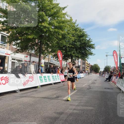 15.09.2024 - PSD Bank Halbmarathon Miley Keyser http://msf.ph/oto/7065254 15.09.2024 11:14:41 Ziel 412, 540, 564, 565, 570, 588, 845 meine-sportfotos.de