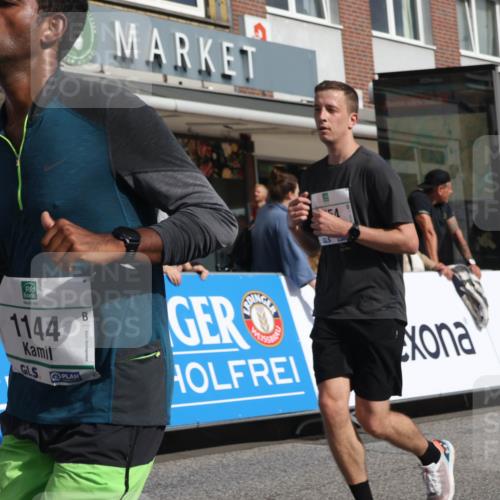 15.09.2024 - PSD Bank Halbmarathon Michael Strokosch http://msf.ph/oto/7065284 15.09.2024 11:56:57 Ziel 977, 980, 1144, 1325, 1451, 1508, 1526, 1584, 1753, 1935, 2021, 2054, 2080, 2292, 2333, 2388, 2922 meine-sportfotos.de