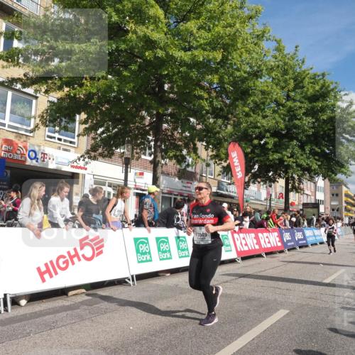 15.09.2024 - PSD Bank Halbmarathon Miley Keyser http://msf.ph/oto/7065287 15.09.2024 12:15:51 Ziel 985, 2007, 2055, 2123, 2289, 2294, 2855, 3509 meine-sportfotos.de