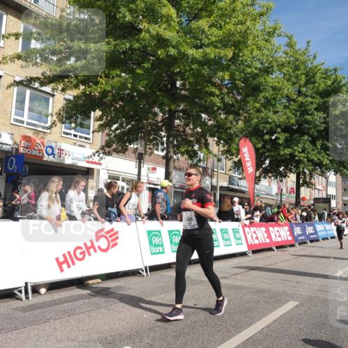 15.09.2024 - PSD Bank Halbmarathon Miley Keyser http://msf.ph/oto/7065291 15.09.2024 12:15:52 Ziel 985, 2007, 2055, 2123, 2289, 2294, 2855, 3509 meine-sportfotos.de