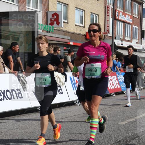15.09.2024 - PSD Bank Halbmarathon Michael Strokosch http://msf.ph/oto/7065304 15.09.2024 11:57:01 Ziel 977, 980, 1144, 1325, 1451, 1508, 1526, 1935, 2021, 2054, 2080, 2292, 2388, 2646, 2922 meine-sportfotos.de