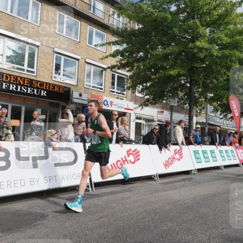15.09.2024 - PSD Bank Halbmarathon Miley Keyser http://msf.ph/oto/7065308 15.09.2024 11:14:49 Ziel 570, 588 meine-sportfotos.de