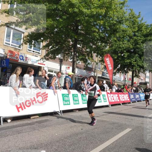 15.09.2024 - PSD Bank Halbmarathon Miley Keyser http://msf.ph/oto/7065311 15.09.2024 12:15:55 Ziel 985, 2007, 2055, 2123, 2289, 2294, 2855, 3509 meine-sportfotos.de