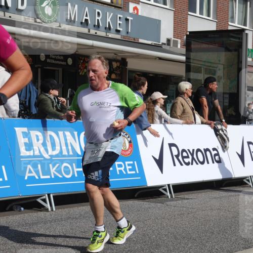 15.09.2024 - PSD Bank Halbmarathon Michael Strokosch http://msf.ph/oto/7065316 15.09.2024 11:57:02 Ziel 977, 980, 1144, 1325, 1451, 1508, 1526, 1935, 2021, 2054, 2080, 2292, 2388, 2646, 2922 meine-sportfotos.de