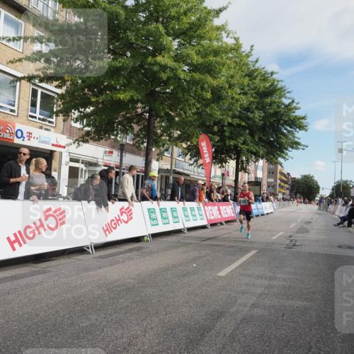 15.09.2024 - PSD Bank Halbmarathon Miley Keyser http://msf.ph/oto/7065318 15.09.2024 11:14:54 Ziel 546, 570, 588 meine-sportfotos.de