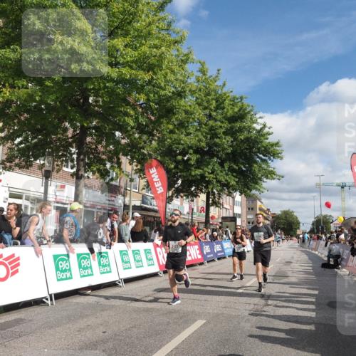 15.09.2024 - PSD Bank Halbmarathon Miley Keyser http://msf.ph/oto/7065353 15.09.2024 12:15:57 Ziel 985, 2007, 2055, 2123, 2289, 2294, 2855, 3509 meine-sportfotos.de