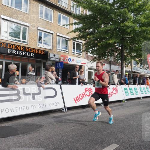 15.09.2024 - PSD Bank Halbmarathon Miley Keyser http://msf.ph/oto/7065355 15.09.2024 11:14:55 Ziel 546, 588 meine-sportfotos.de